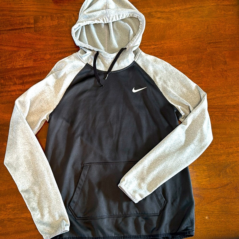Nike Drifit hoodie